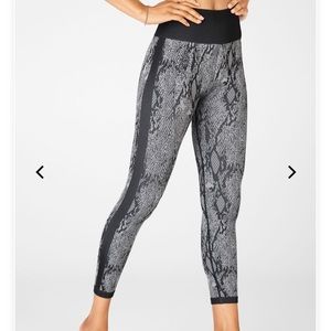 Fabletics High-waisted Seamless Snakeskin Leggings